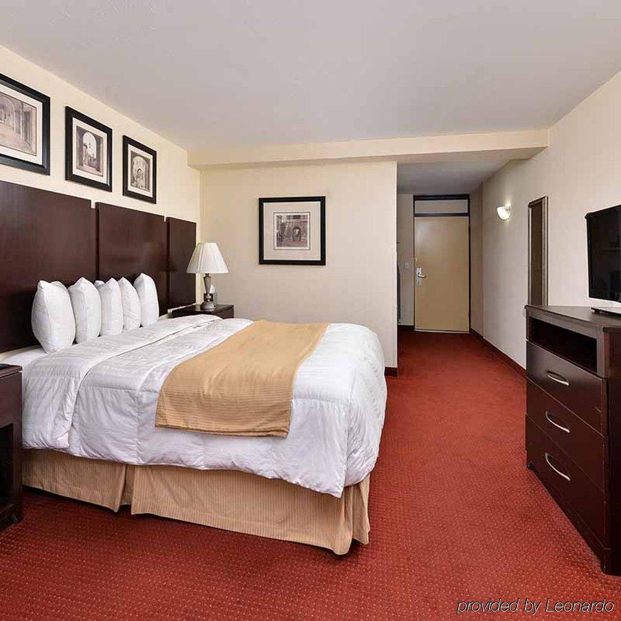 Magnuson Hotel Nashville North Goodlettsville Exterior photo